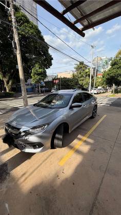 HONDA CIVIC 1.5 16V TURBO GASOLINA TOURING 4P CVT